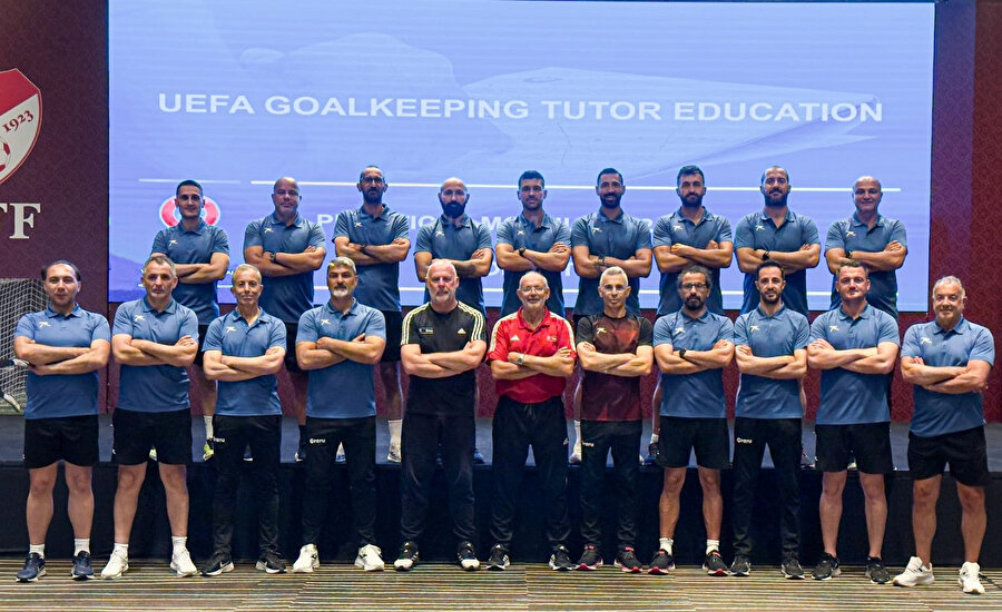 UEFA kaleci A kursu 
