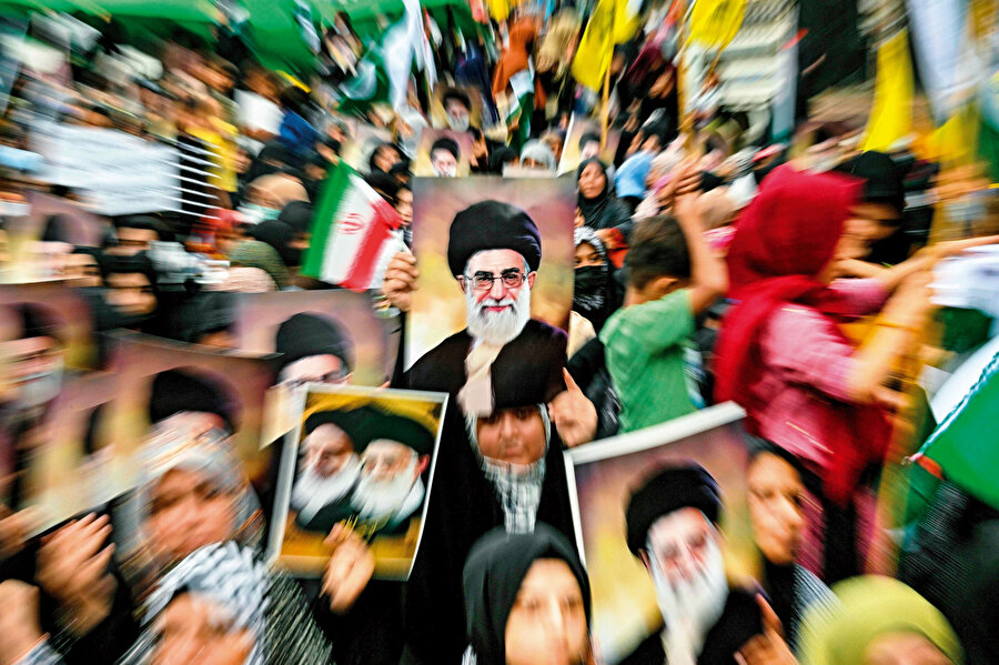 İran'da rejim değişikliği rafa mı kaldırıldı?