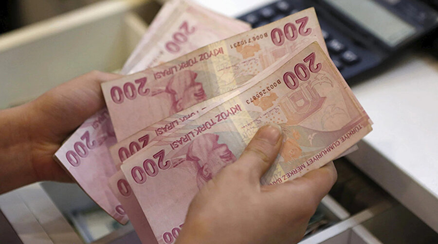 Erken emeklilik son dakika: EYT bekleyenler için 47. 48 ve 58 yaşında emekli olma imkanı gündemde... 3600-4500-7200 prim günü olana erken emeklilik şansı! Peki erken emekli olma şartları neler? İşte EYT için prim gün şartları
