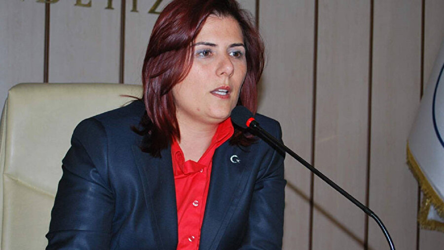 Özlem Çerçioğlu