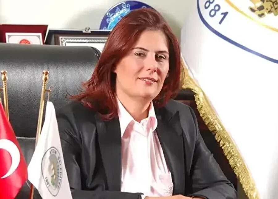 Özlem Çerçioğlu