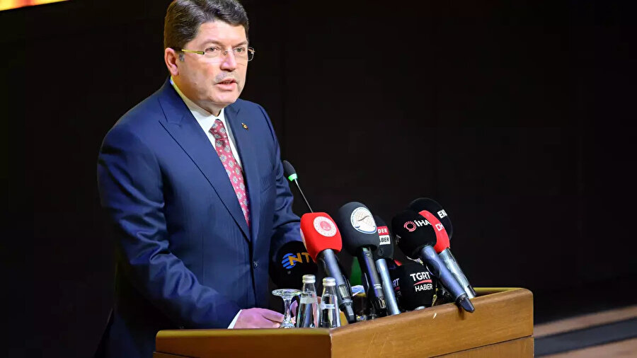 ​Adalet Bakanı Yılmaz Tunç açıkladı: Özgür Özel'e soruşturma başlatıldı