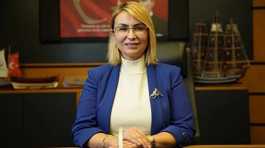 Yasemin Fazlaca kimdir, kaç yaşında ve nereli? Altınova Belediye Başkanı Yasemin Fazlaca’nın biyografisi