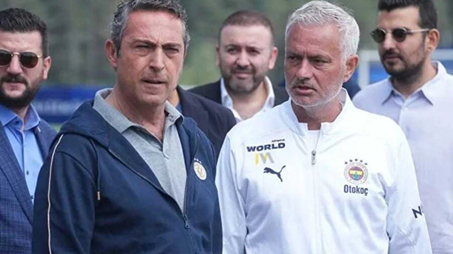 Ali Koç'tan Feyenoord zaferi sonrası büyük ödül