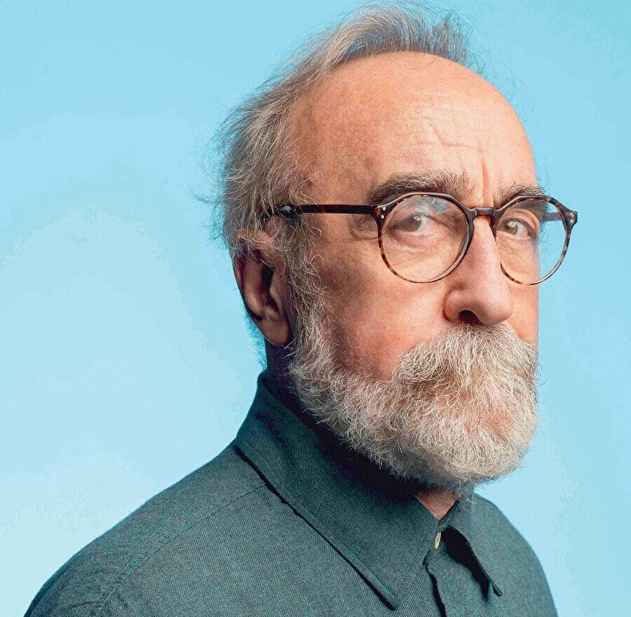 "Bildiğiniz gibi Salah Birsel’in romanı, Hulki Aktunç’un deyişiyle bir düşünce romanıdır."