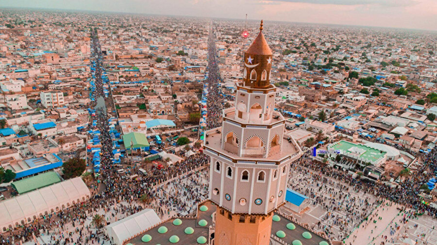Mürîdiyye, Kadiriyye tarikatının Şeyh Ahmadu Bamba tarafından kurulan Senegal koludur.