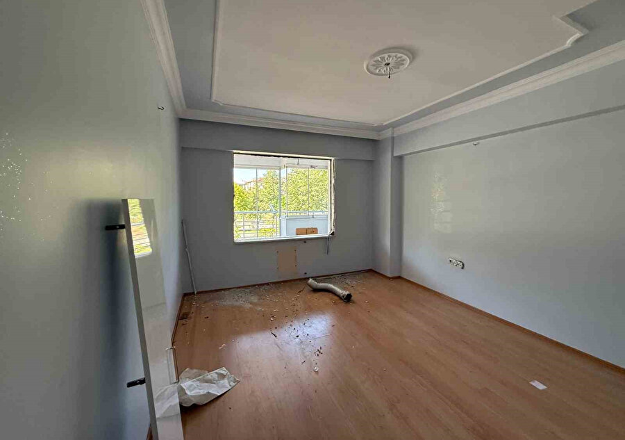 Aldığı evde hayatının kâbusunu yaşadı