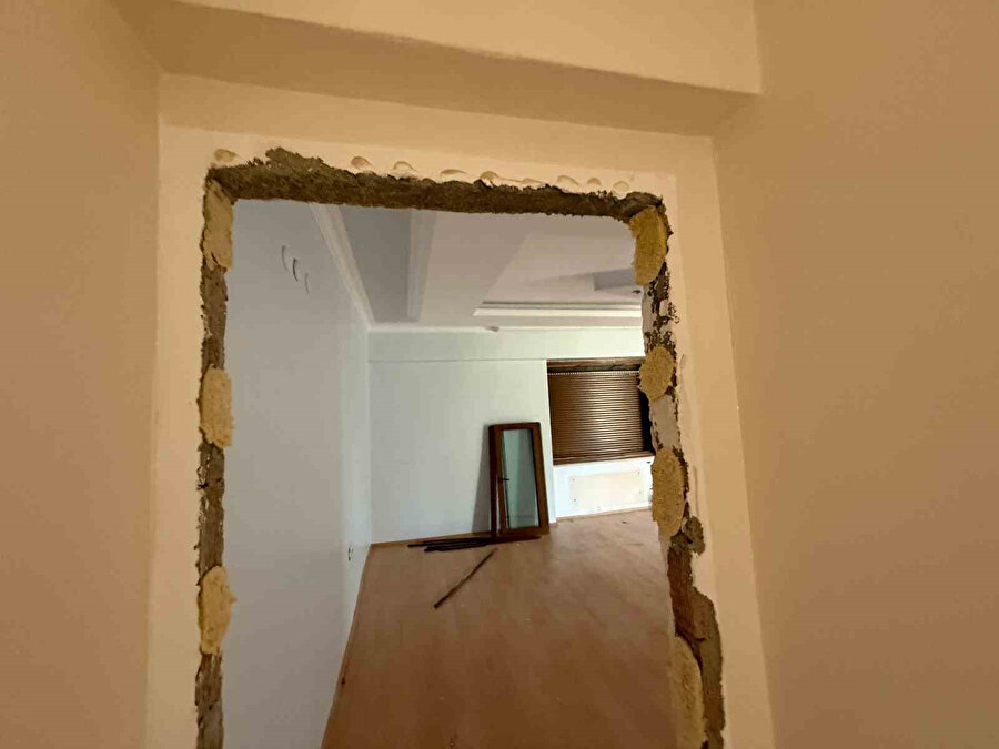 Aldığı evde hayatının kâbusunu yaşadı