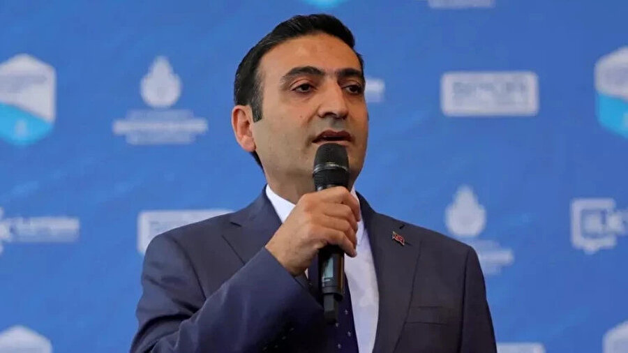 Son dakika: İnan Güney Beyoğlu Belediye Başkanlığından uzaklıştırıldı