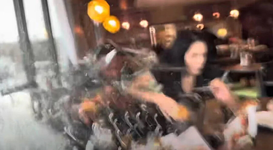 ABD'li Youtuber çift ölümden döndükleri anları kaydetti