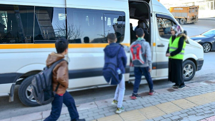 İstanbul'da okul ve personel servisleri için istenen zam talebi belli oldu