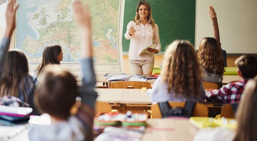 UZMAN ÖĞRETMENLİK BAŞÖĞRETMENLİK BAŞVURU EKRANI 2025 💻 | Başvuru nasıl ve nereden yapılır, tarihleri ne zaman?