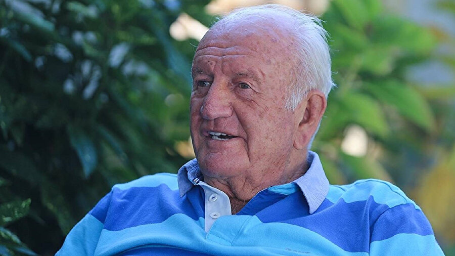 Eski Fenerbahçe Başkanı Ali Şen taburcu edildikten sonra ilk defa görüntülendi