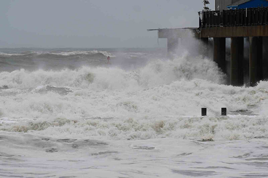 ABD'de devasa kasırga alarmı