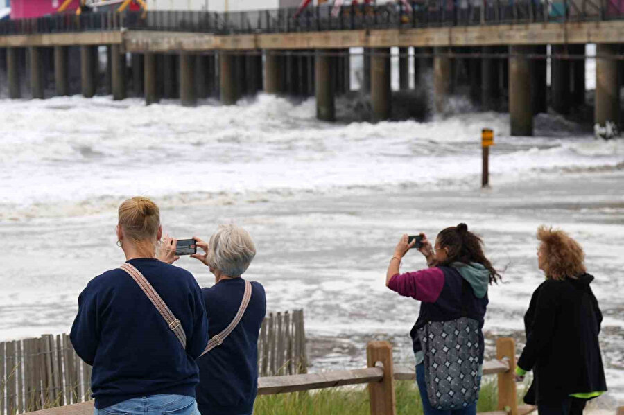 ABD'de devasa kasırga alarmı