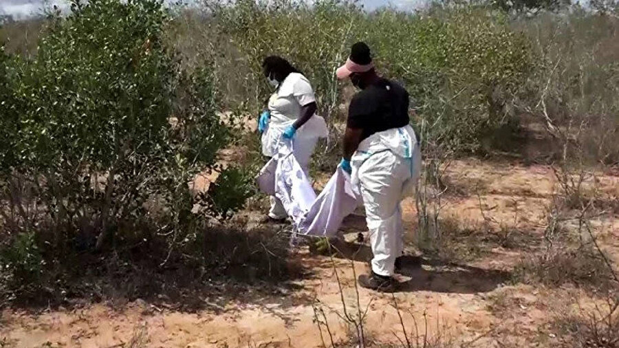 Afrika'da korkunç skandal: &quot;Açlık tarikatı&quot; soruşturmasında 434 ceset bulundu