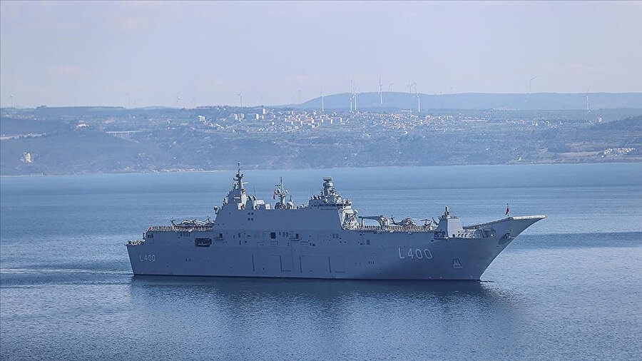 Türk donanmasından görkemli geçit töreni: Mavi Vatan'ın muhafızları yarın İstanbul'da