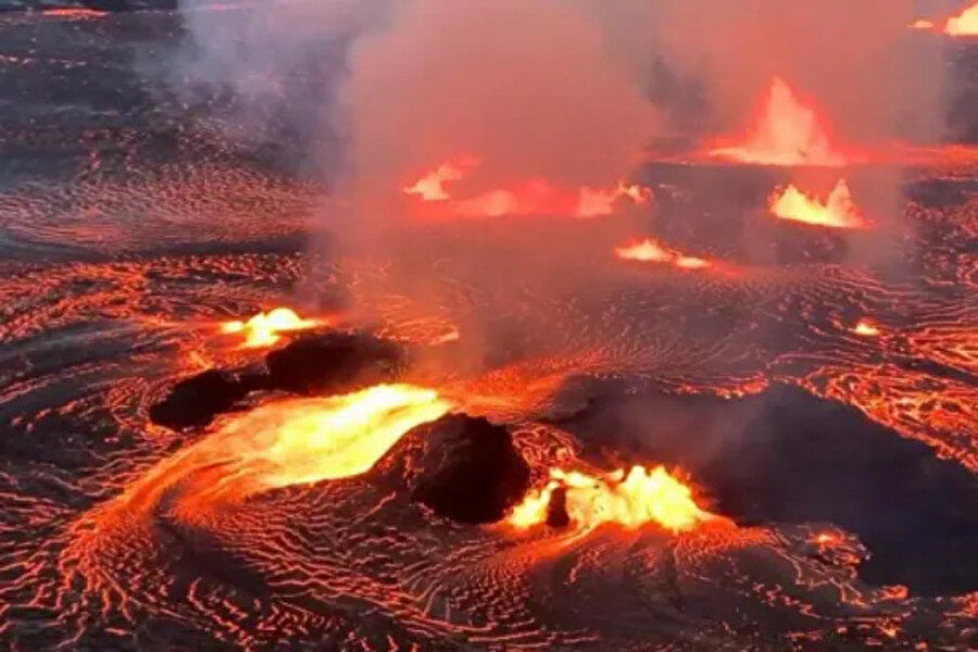 Dünyanın en aktif yanardağlarından Kilauea 31. kez patladı: Metrelerce lav püskürttü