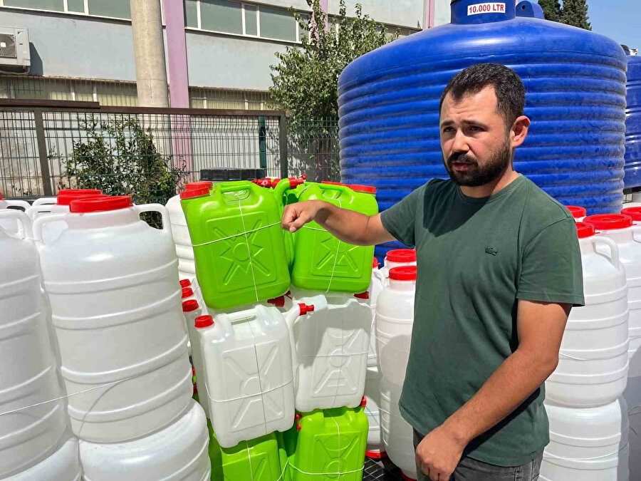 İzmir’de Kuraklık Alarmı: Su Kesintileri Bidon Satışlarını Patlattı