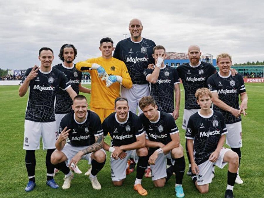 NBA basketbolcusu 40 yaşında futbola atıldı