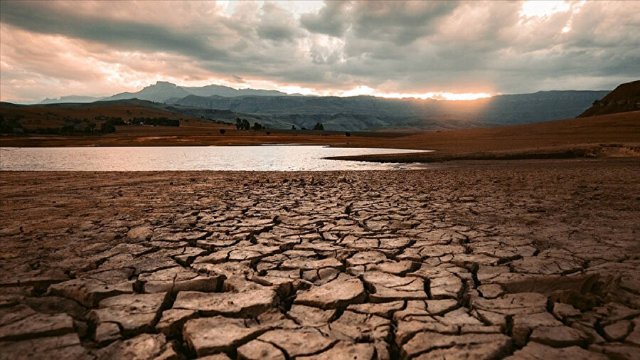 Kuraklık ve susuzluk Türkiye'yi esir aldı