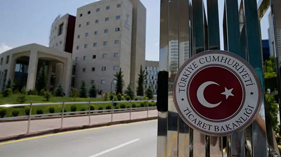 Kurasız hac vaadiyle aldatanlara karşı bakanlık harekete geçti