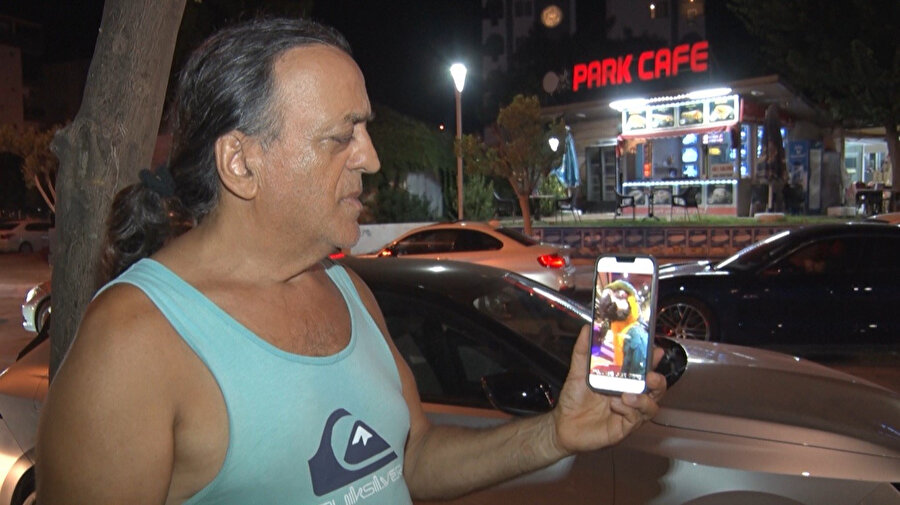 Turgut Özal'ın papağanı çalındı