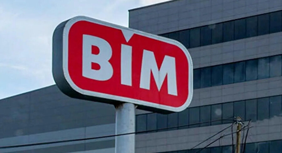 BİM 26-29 Ağustos 2025 Aktüel Kataloğu: Waffle Makinesi, Mini Buzdolabı ve Elektronik Ürünlerde Büyük İndirim