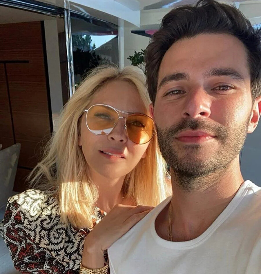 Hande Erçel ve Hakan Sabancı aşkı sona erdi