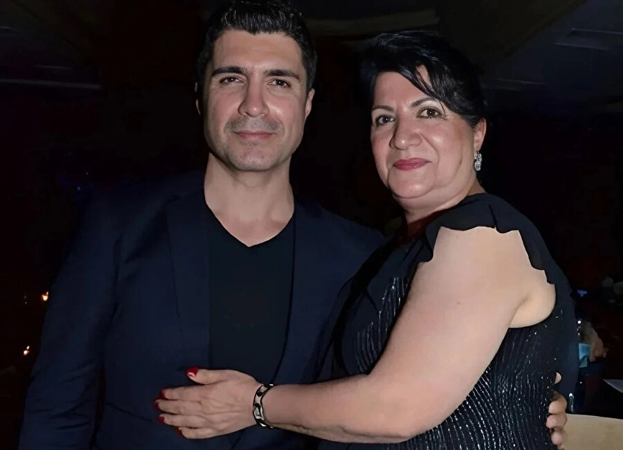 Özcan Deniz ailesiyle sorunları çözdü