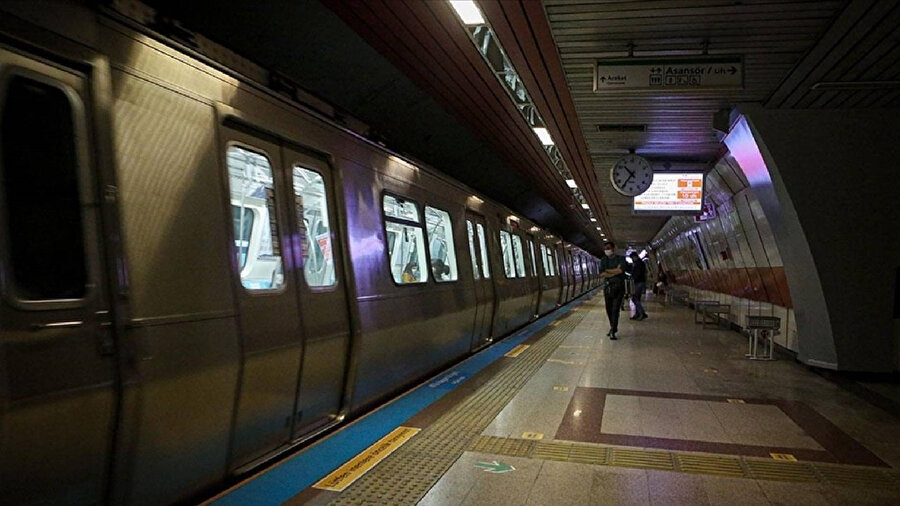İstanbul'da bazı metro durakları kapatıldı