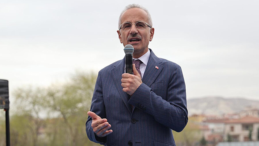 Bakan Uraloğlu: Altyapı ve hizmet yatırımları ile ülke ekonomisine 20 milyar dolarlık doğrudan katkı sağlanacak