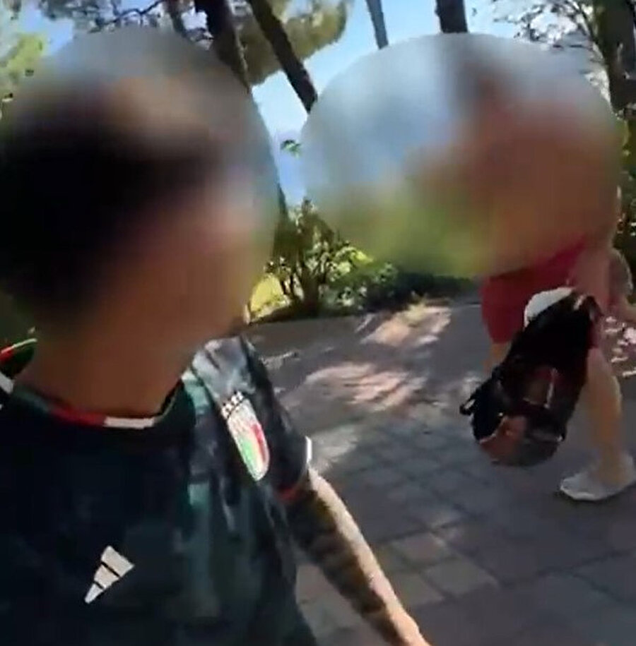 Marmaris'te turistleri kayda alıp alay etti