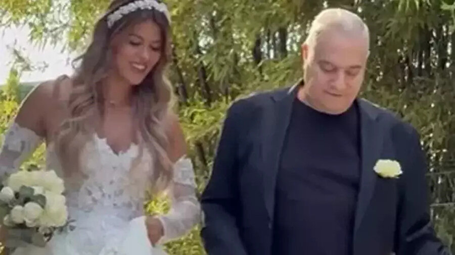 ​6. kez evlendi: Mehmet Ali Erbil 26 yaşındaki sevgilisiyle evlendi