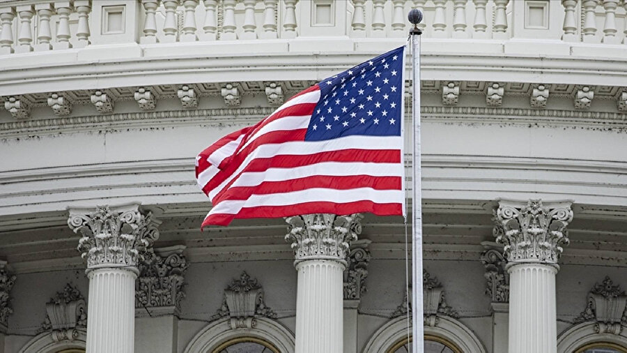 ABD'de eğitim için süresiz kalma sağlayan vizelere kısıtlama