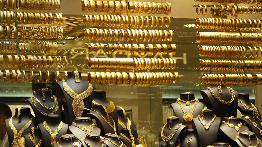 Uzmanlar uyarıyor: Sahte altın piyasalarda kol geziyor