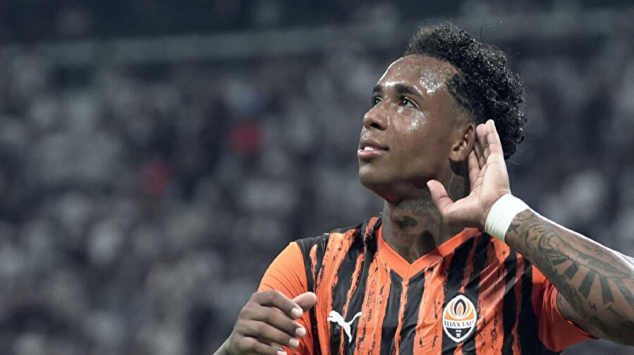 Arda Turan istemeyerek ayrılığı kabul etti: Shaktar rekor bonservisi kabul etti