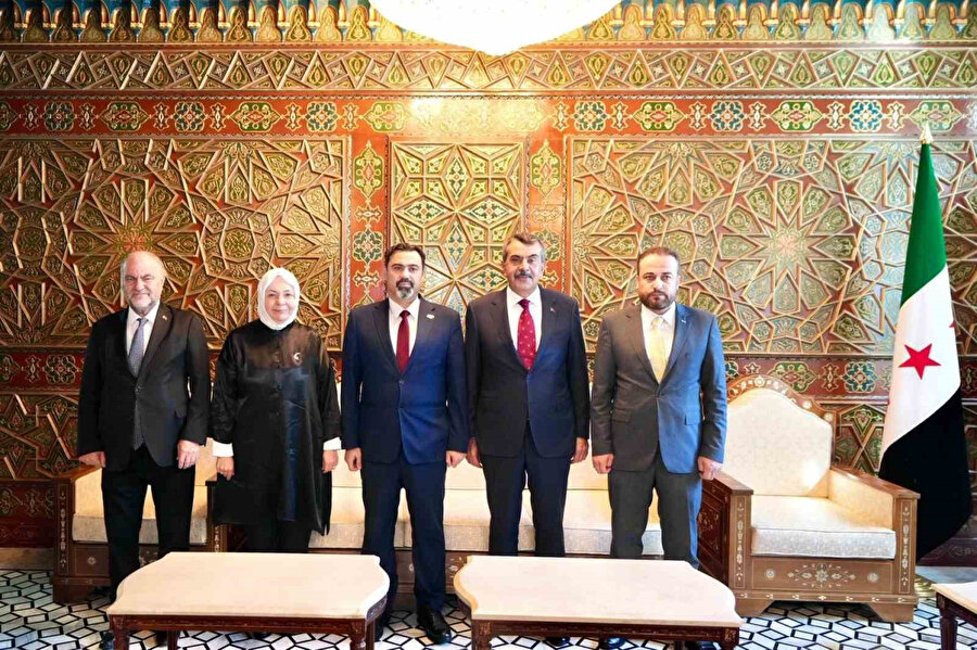 Milli Eğitim Bakanı Tekin Suriye’de