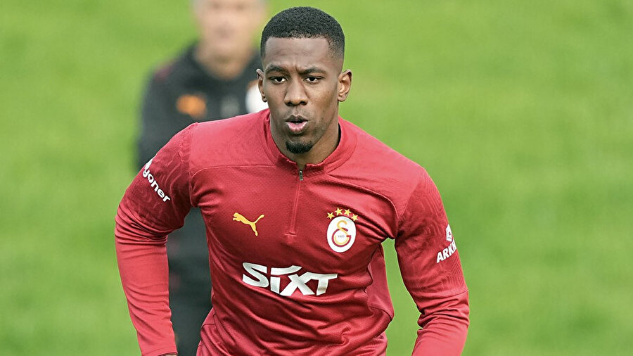 Galatasaraylı futbolcu Carlos Cuesta, Brezilya ekibi Vasco da Gama'ya kiralandı