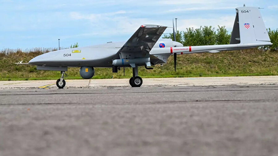 Hırvatistan Savunma Bakanı paylaştı: Bayraktar TB2 SİHA'ya övgü