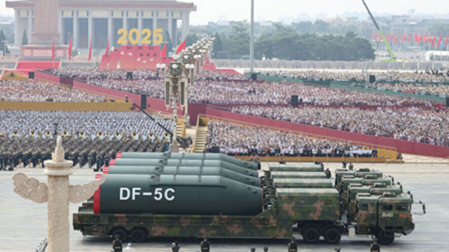 Çin'den güç gösterisi: Binlerce kilometrelik menzile sahip kıtalararası füze tanıtıldı