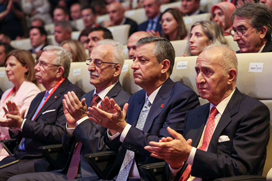 CHP'de Kılıçdaroğlu krizi