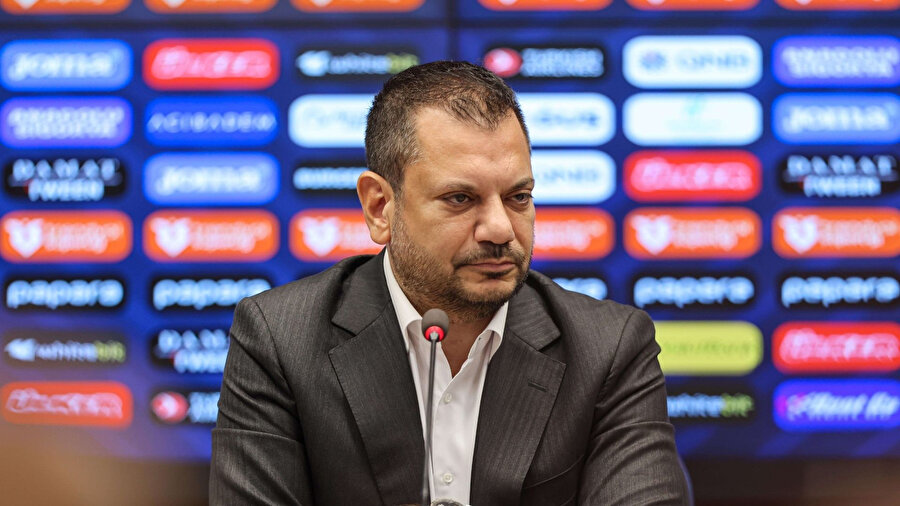 Trabzonspor'un yeni transferini duyurdular! Yıldız oyuncu imzayı attı