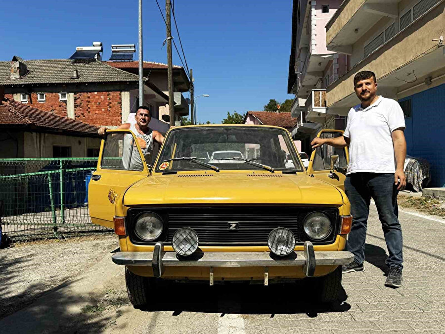 44 yıldır garajda olan otomobil