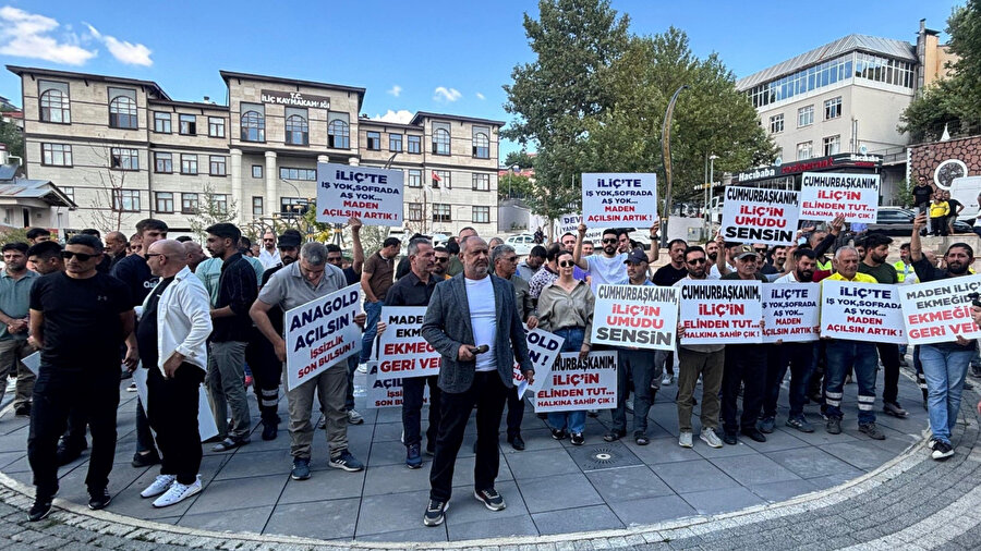 İşlerini geri isteyen İliç halkından çağrı: 'Anagold yeniden üretime geçsin ocaklar aşsız kalmasın'