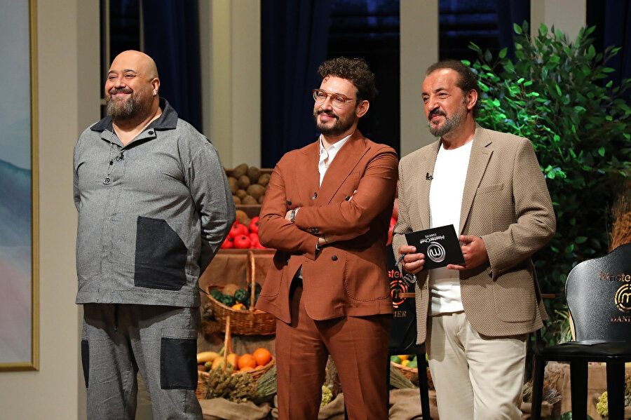 MASTERCHEF ELEME ADAYI KİM OLDU? Masterchef 9 Eylül 2025 | MasterChef son bölümde kim potaya gitti, 1. dokunulmazlık oyununu hangi takım kazandı? İşte haftanın 1. ve 2. eleme adayları kim? (9 Eylül 2025 Salı-Son bölüm)