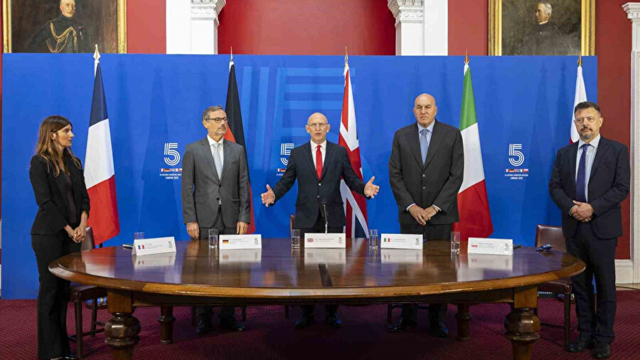 İnigltere'den Rusya tedbiri: NATO hava sahası güçlendirilecek​