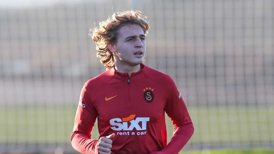 Hamza Akman, Pendikspor'a transfer oldu.