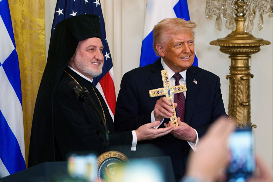 Trump, Yunanistan Bağımsızlık Günü için Amerika Başpiskoposu Elpidophoros'u kabul etmişti.