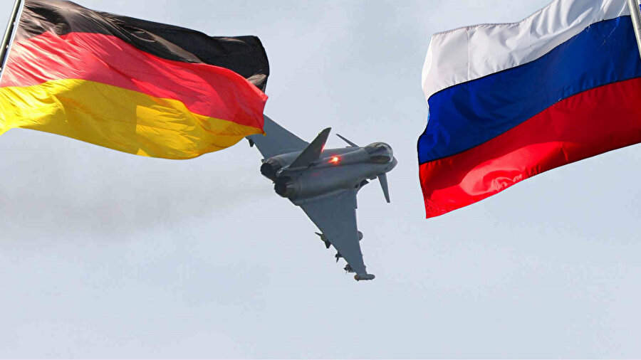 Almanya'dan Rusya'ya karşı hamle: O filonun göörev süresi uzatıldı